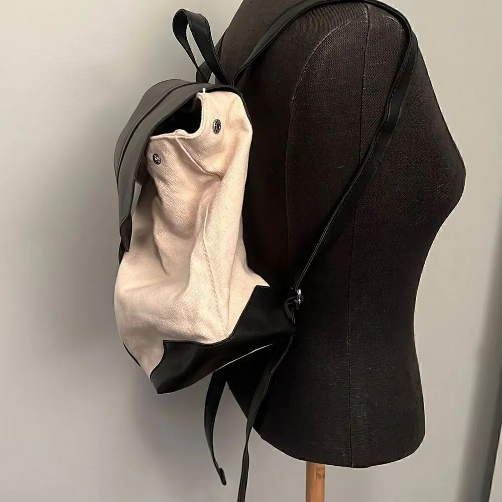 Deux Lux Demi Backpack  - Picture 3 of 8